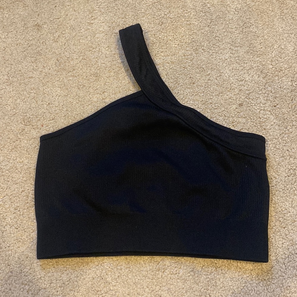 QQQ one shoulder workout top
